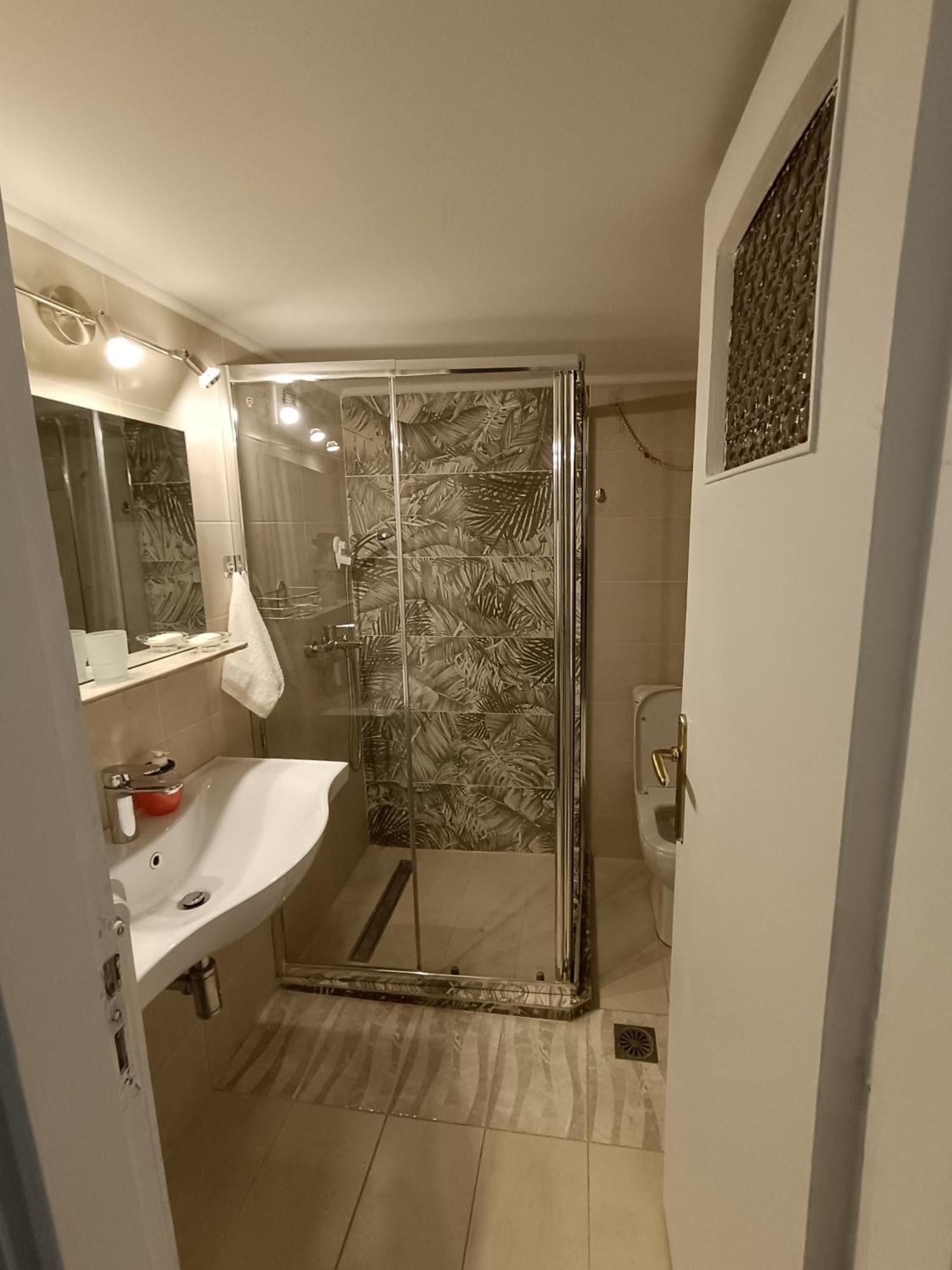 Apartament Your
